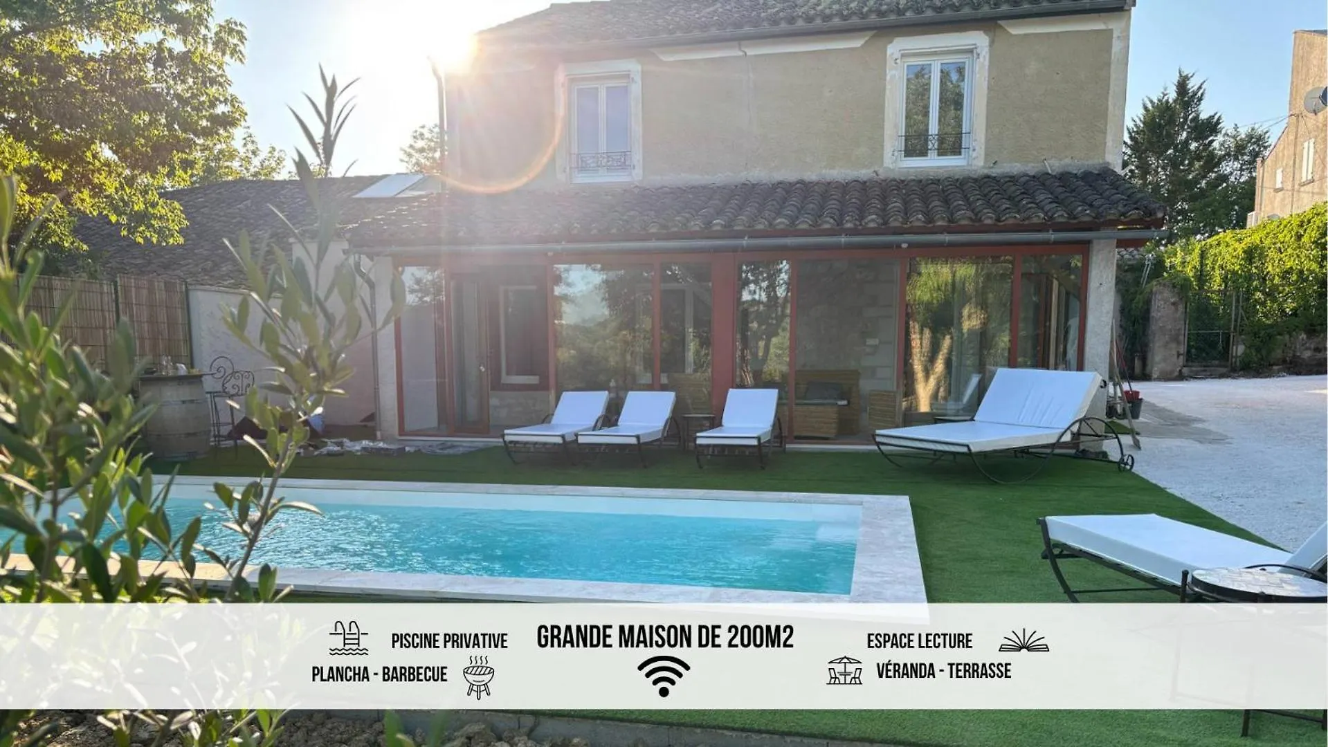 At Stephanie And Damien'S, Charming Stone And Pool لوزيرت 0*,  فرنسا